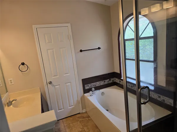 $2,400 | 3008 Cat Claw Cove, Cedar Park, TX 78613