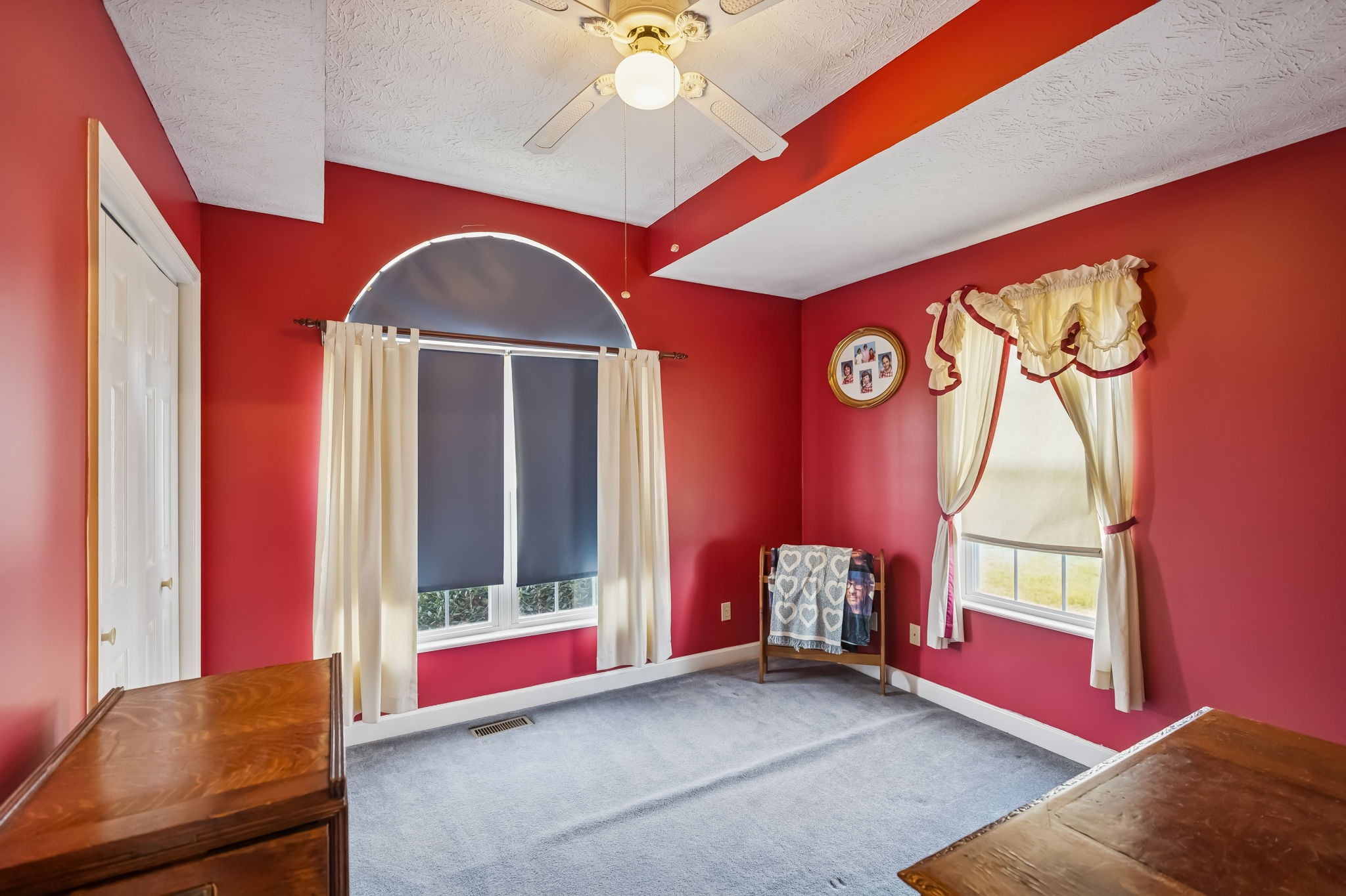 111 Eldon Drive Manchester, TN 37355 - Photo 15 of 24 a bedroom with furniture and a window