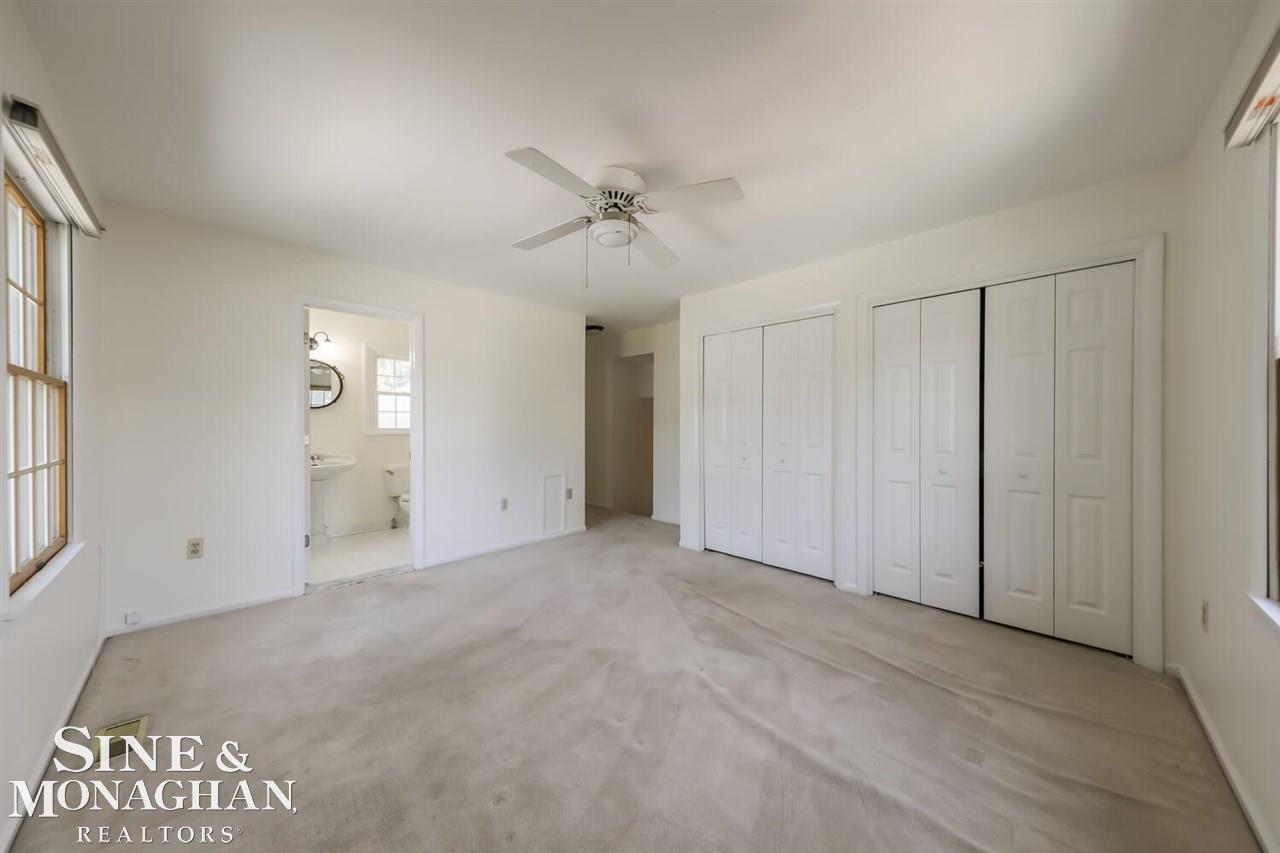1928 Prestwick Road Grosse Pointe, MI 48236 - Photo 41 of 46 Master with full bath