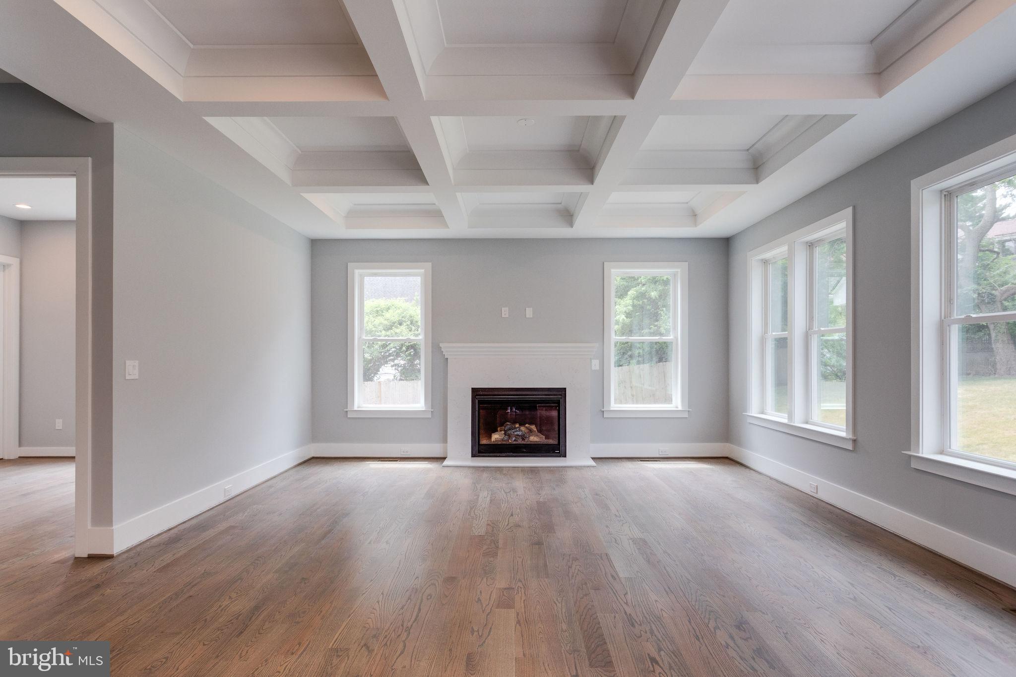7411 Nigh Road Falls Church, VA 22043 - Photo 22 of 90 Family room with quartz fireplace