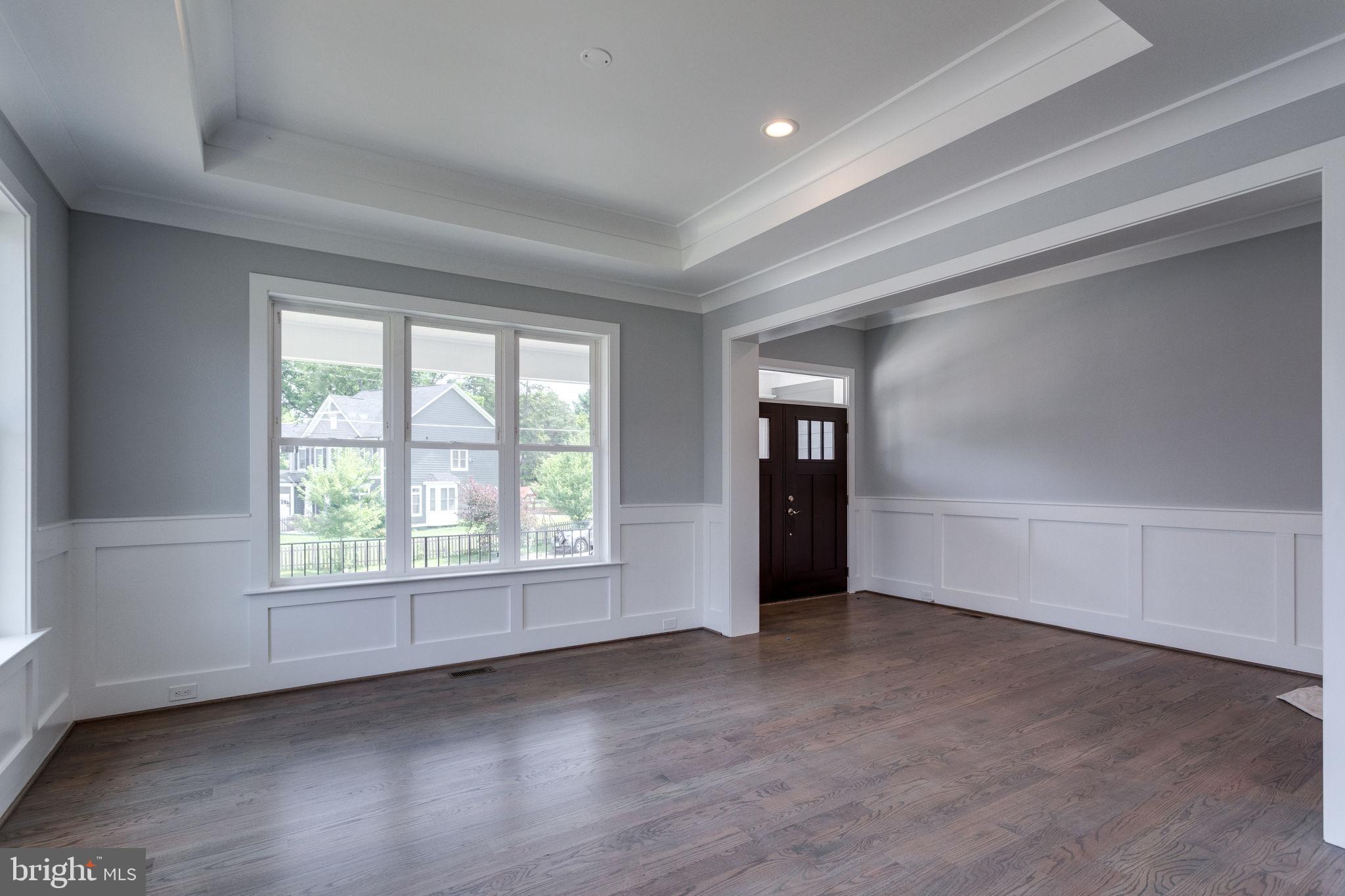 7411 Nigh Road Falls Church, VA 22043 - Photo 9 of 90 Living Room