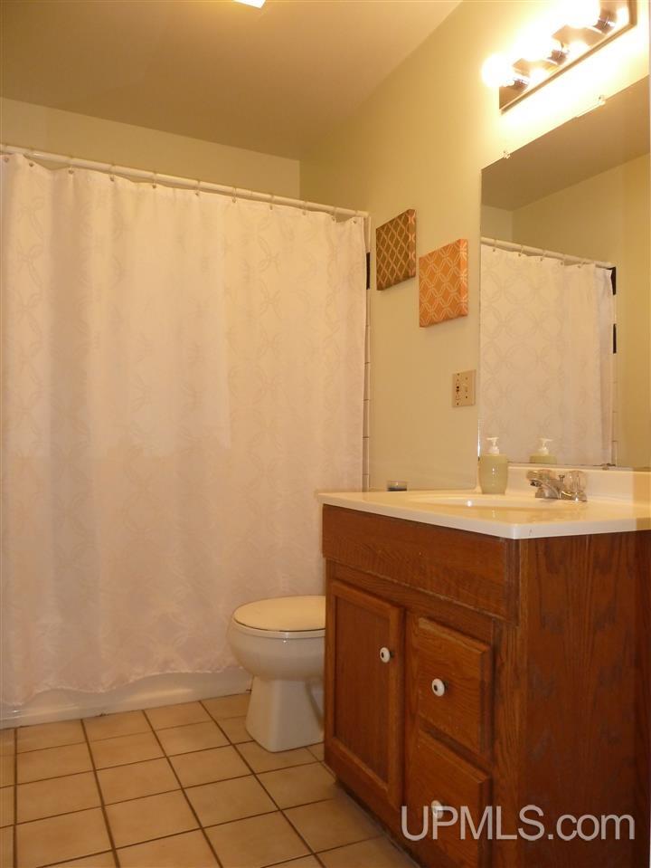 22040 Denton Road, Unit PORTAGE TOWNSHIP Chassell, MI 49916 - Photo 23 of 35 Gallery Image 23