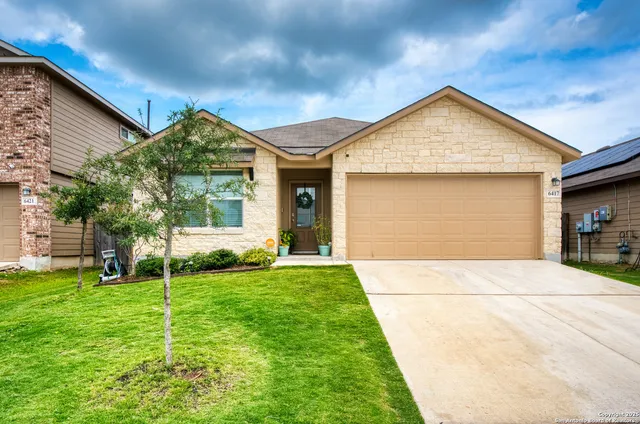 $1,750 | 6417 Hoffman Plain, San Antonio, TX 78252