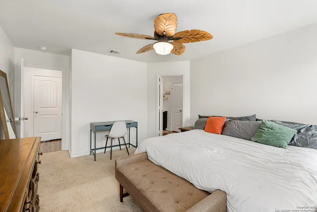 $1,750 | 6417 Hoffman Plain, San Antonio, TX 78252