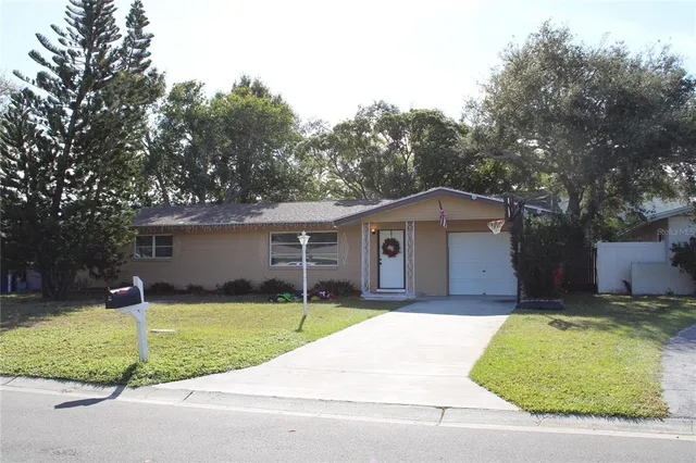 $349,900 | 11364 79th Avenue, Seminole, FL 33772