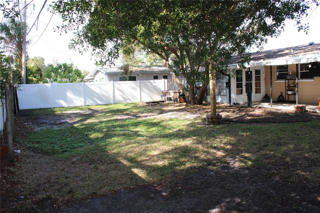 11364 79th Avenue Seminole, FL 33772 - Photo 26 of 28 a view of a yard in front of house