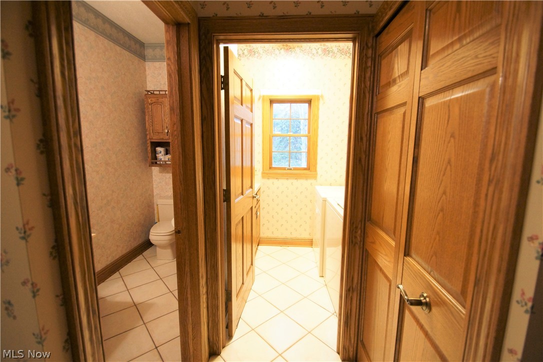 3075 Mill Ridge Circle Northwest Canton, OH 44708 - Photo 8 of 35 Gallery Image 8