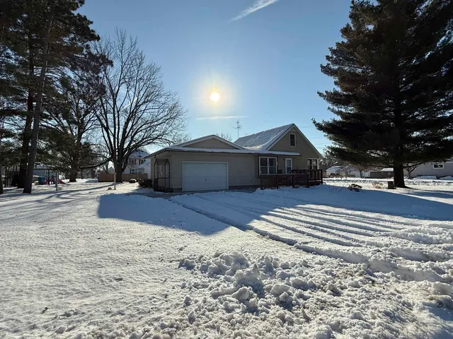 $188,500 | 702 East 8th Avenue, Brodhead, WI 53520