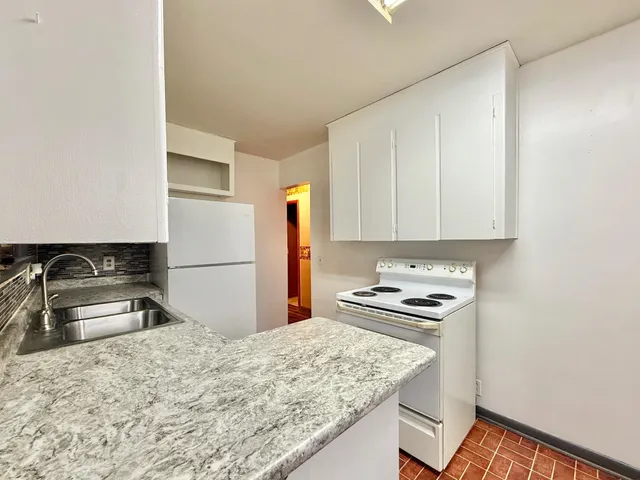 $188,500 | 702 East 8th Avenue, Brodhead, WI 53520