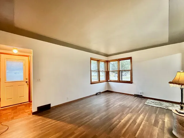 $188,500 | 702 East 8th Avenue, Brodhead, WI 53520