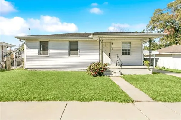 $160,000 | 2508 Trio Street, Chalmette, LA 70043