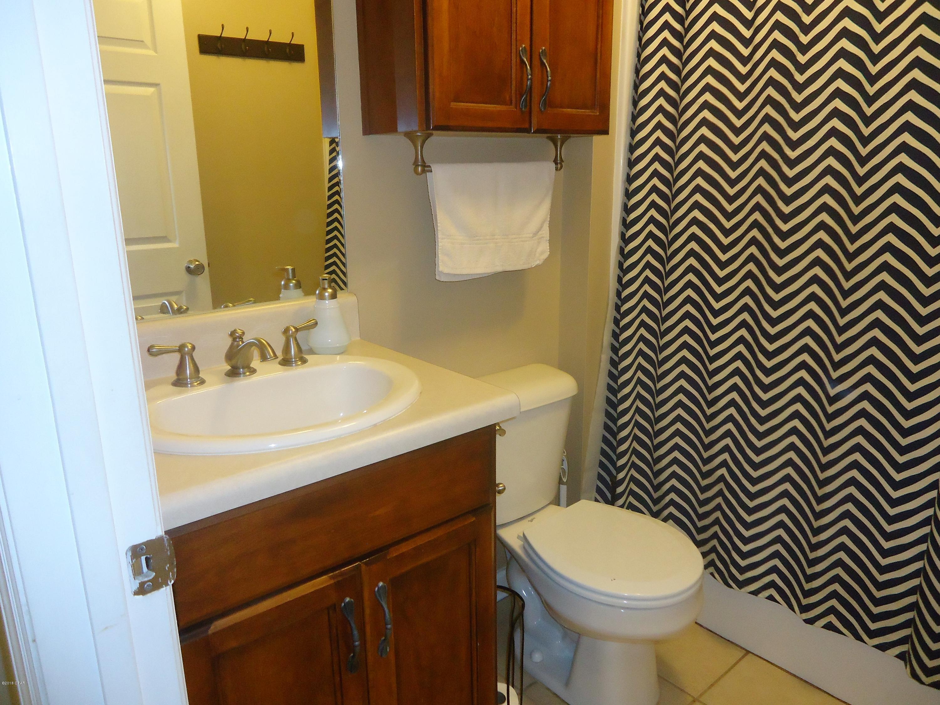 3265 Holly Road Marianna, FL 32446 - Photo 17 of 26 Gallery Image 17