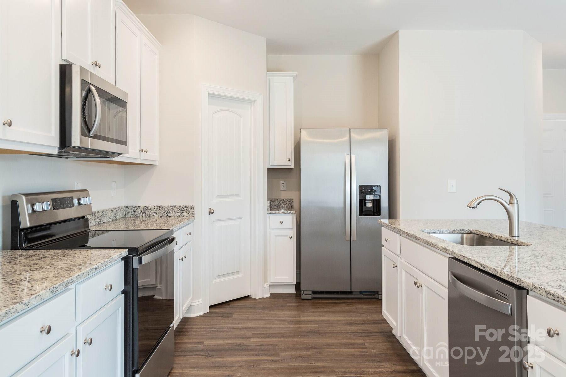 126 Rills Xing Way Troutman, NC 28166 - Photo 10 of 19 Gallery Image 10