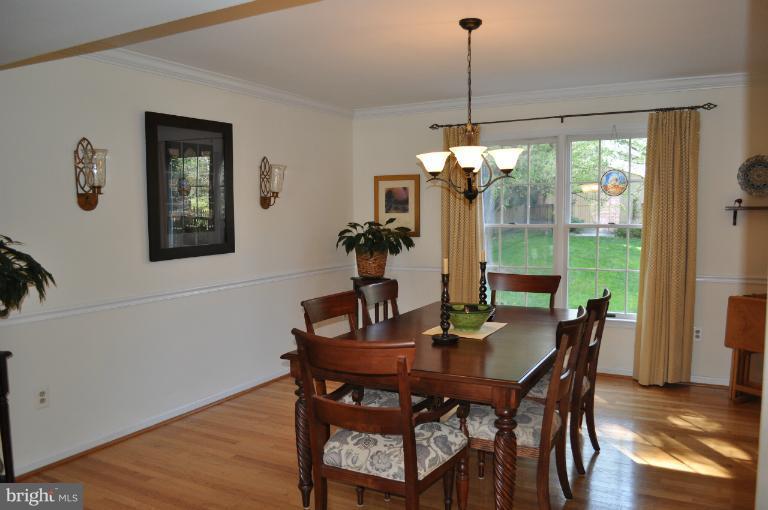 2680 Thornbrook Road Ellicott City, MD 21042 - Photo 5 of 20 Dining Room