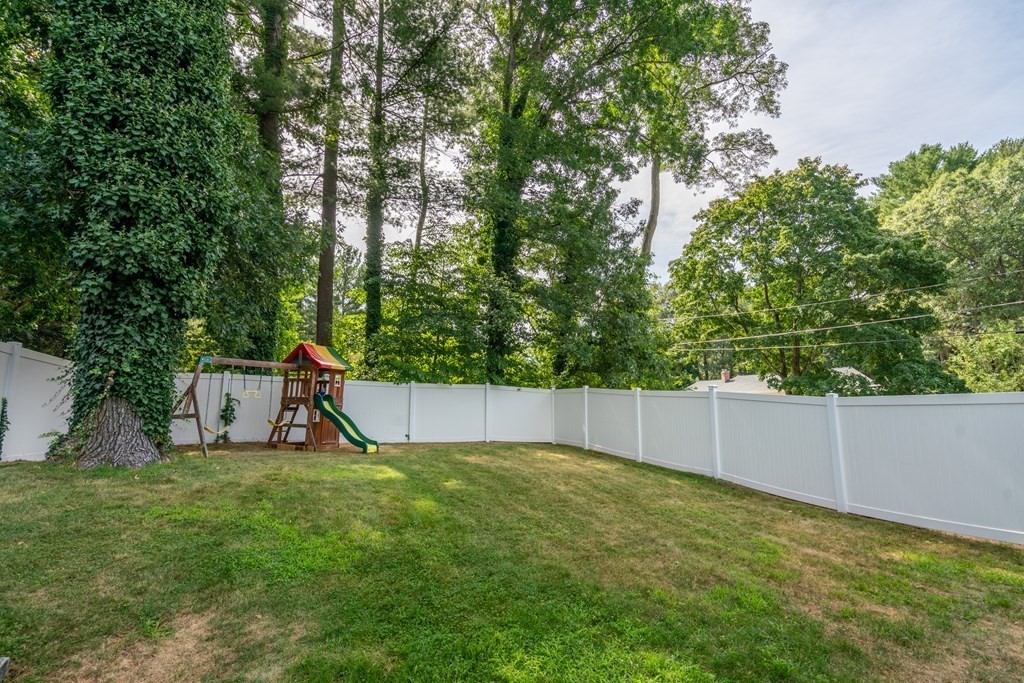 2 Arakelian Drive Billerica, MA 01821 - Photo 27 of 31