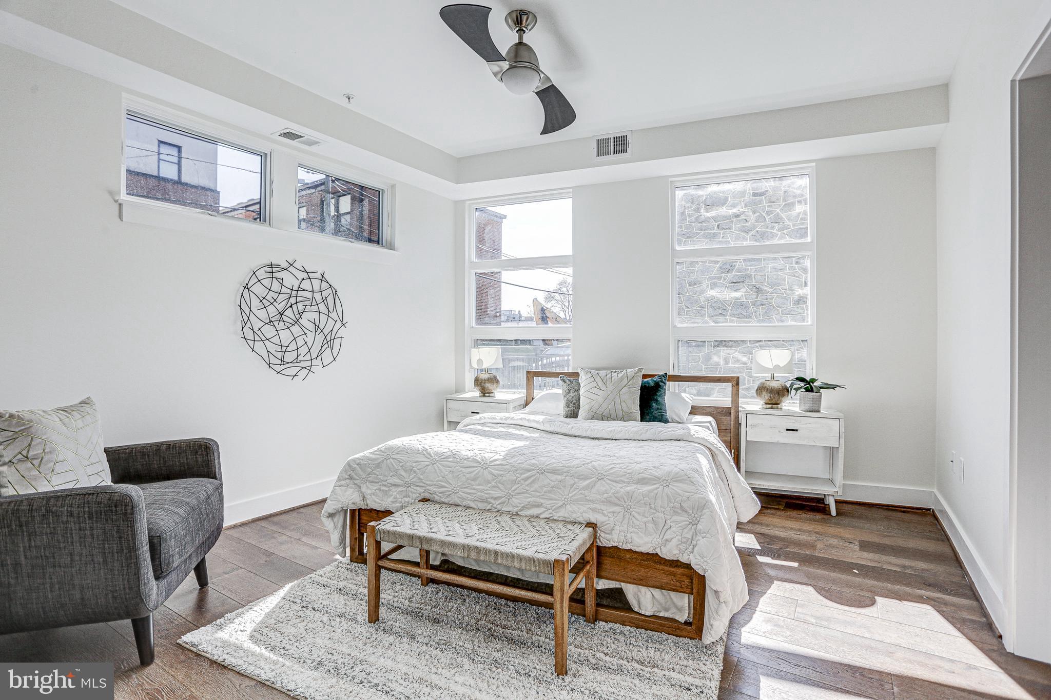 2337 Champlain Street Northwest, Unit 106 Washington, DC 20009 - Photo 12 of 33