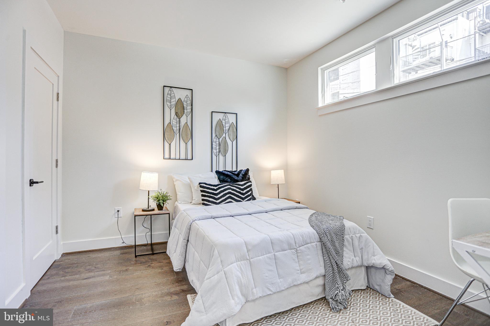 2337 Champlain Street Northwest, Unit 106 Washington, DC 20009 - Photo 18 of 33