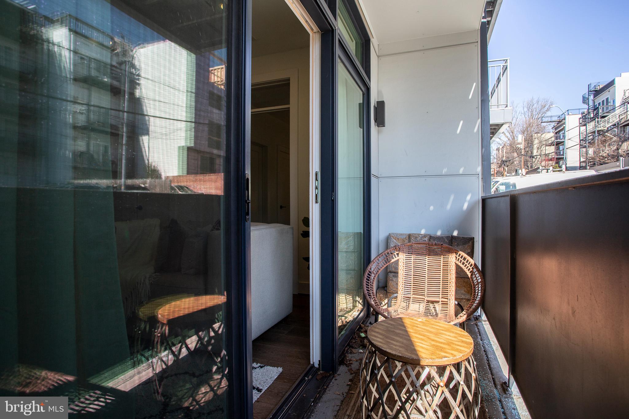 2337 Champlain Street Northwest, Unit 106 Washington, DC 20009 - Photo 27 of 33