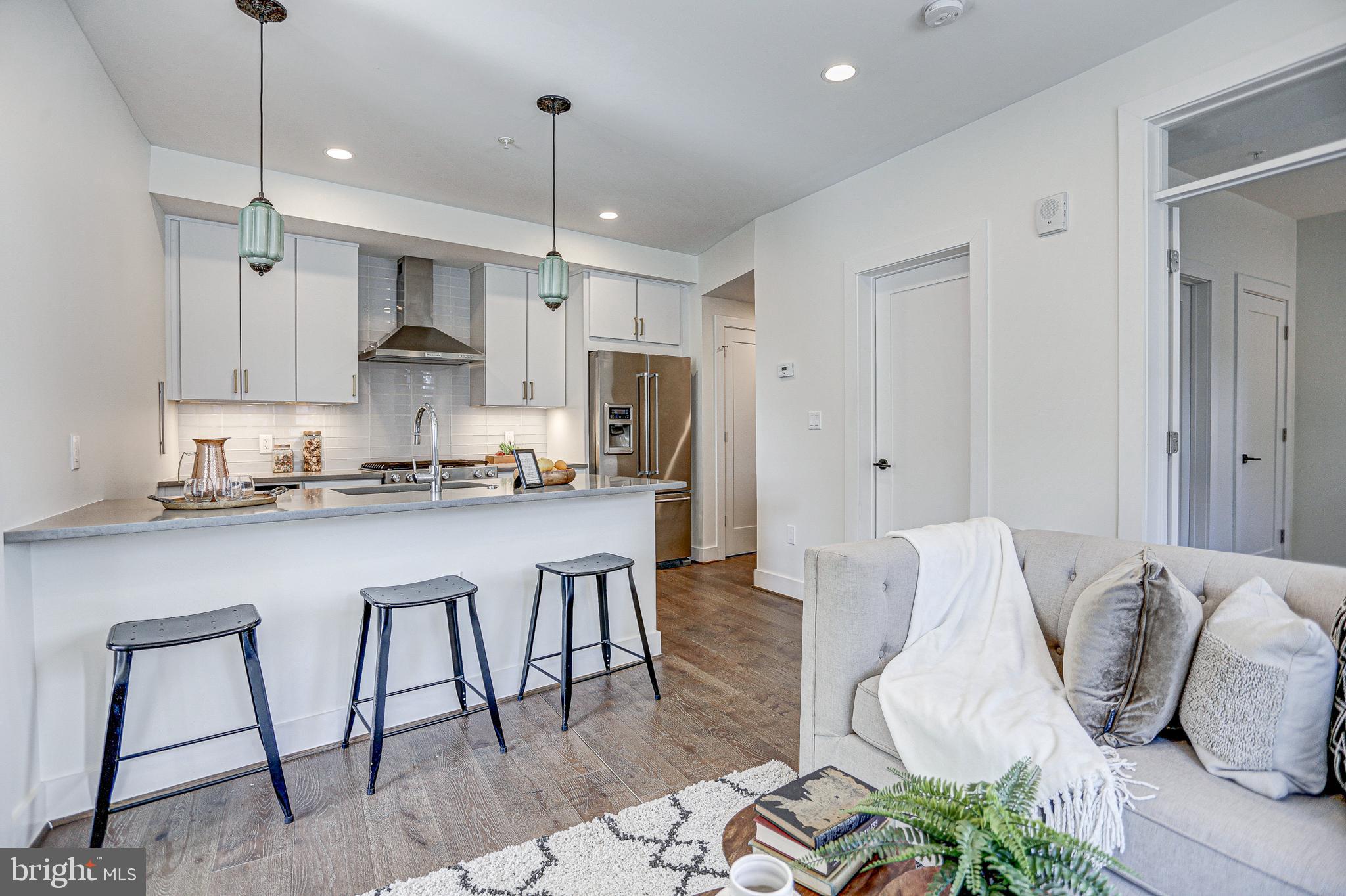 2337 Champlain Street Northwest, Unit 106 Washington, DC 20009 - Photo 7 of 33