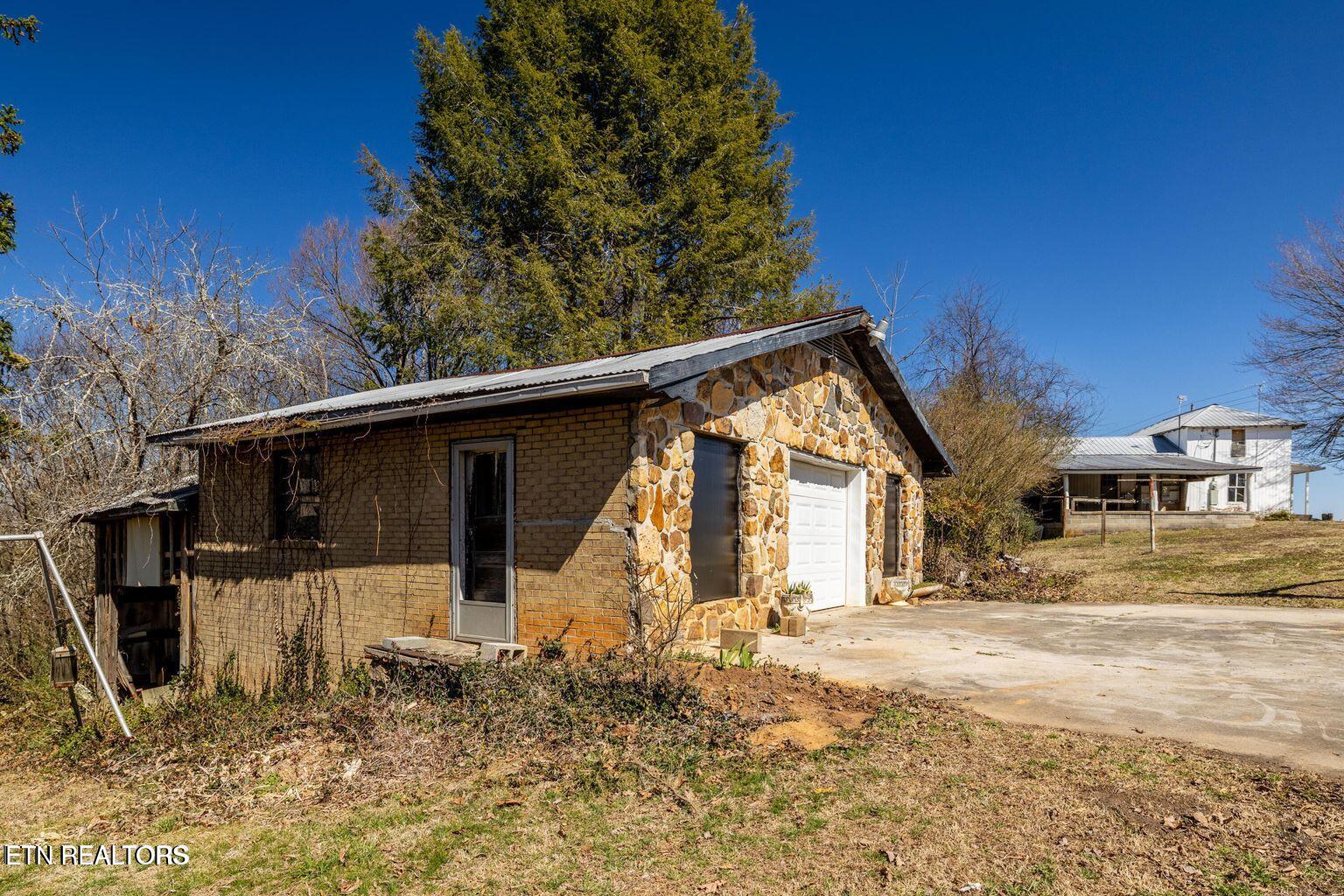 4321-4315 Old Niles Ferry Road Maryville, TN 37801 - Photo 19 of 59 So much potential