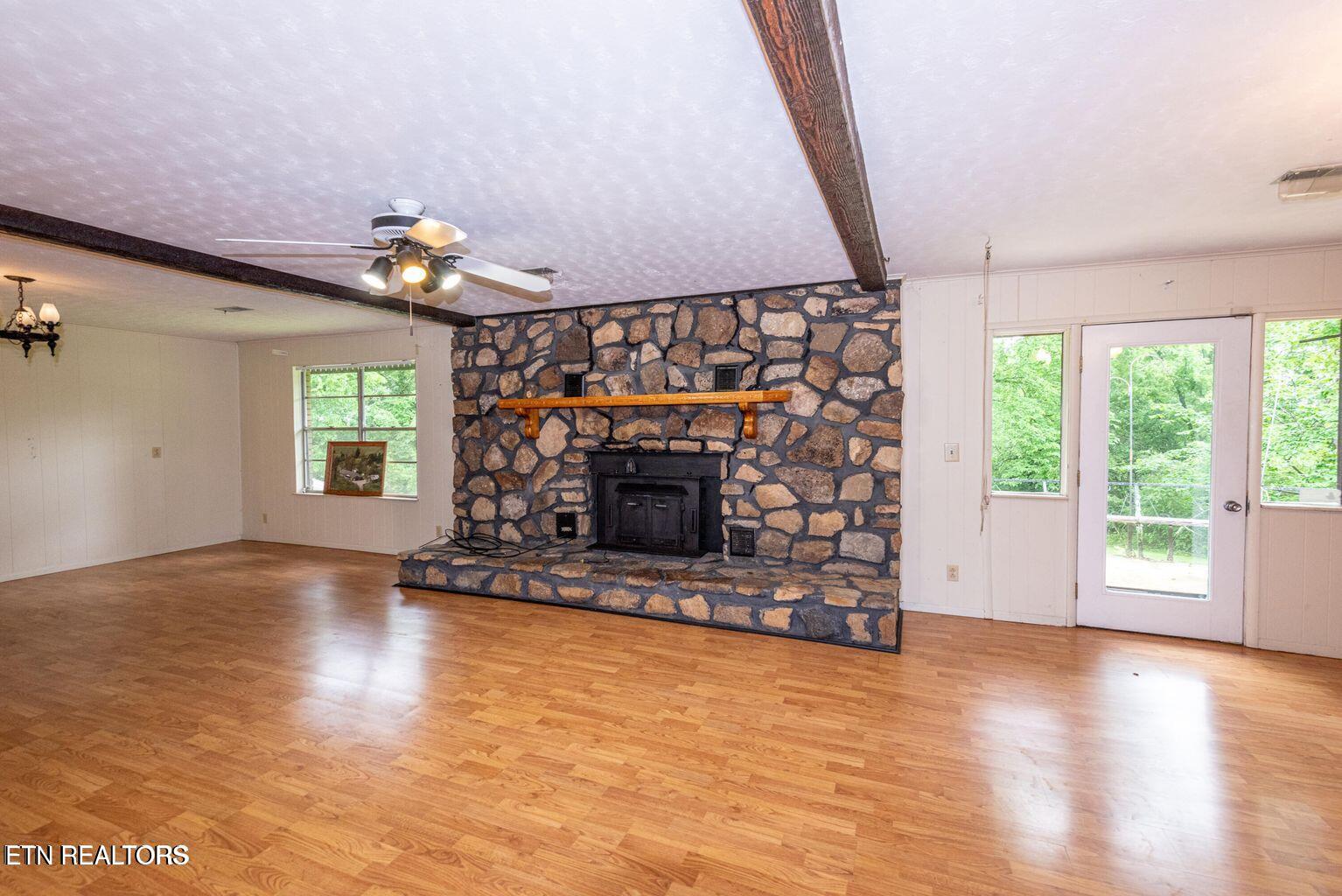 4321-4315 Old Niles Ferry Road Maryville, TN 37801 - Photo 27 of 59 Living Rm w/ Fireplace