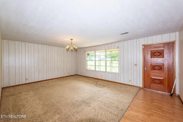 $749,900 | 4321-4315 Old Niles Ferry Road, Maryville, TN 37801