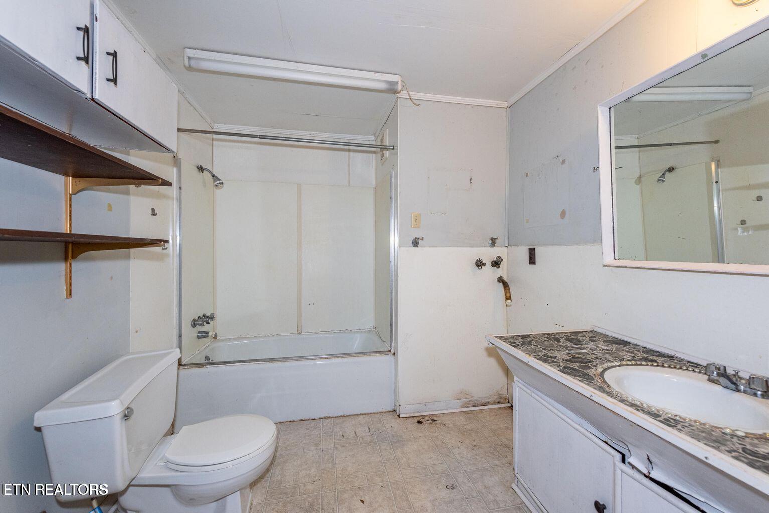 4321-4315 Old Niles Ferry Road Maryville, TN 37801 - Photo 33 of 59 Basement Bathroom