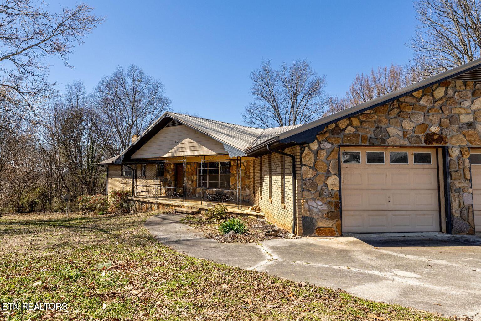 4321-4315 Old Niles Ferry Road Maryville, TN 37801 - Photo 37 of 59 Brick & Stone Siding