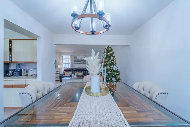 $325,000 | 4008 192nd Place, Country Club Hills, IL 60478