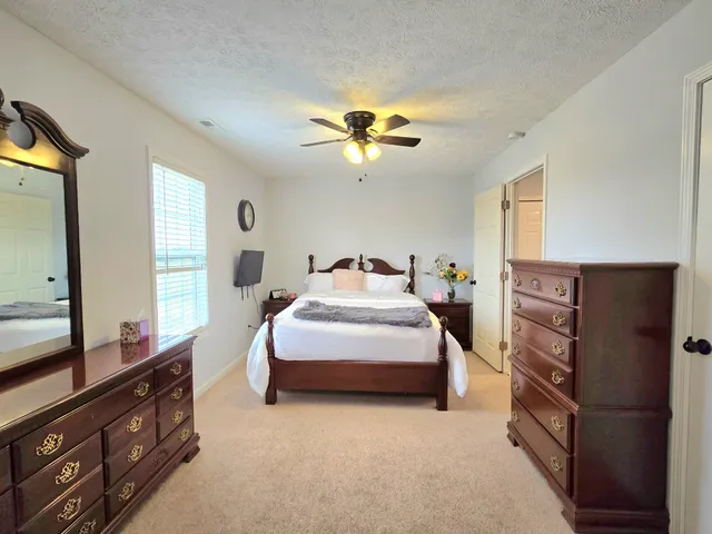 $535,000 | 205 Lake Villa Circle, Morrison, TN 37357