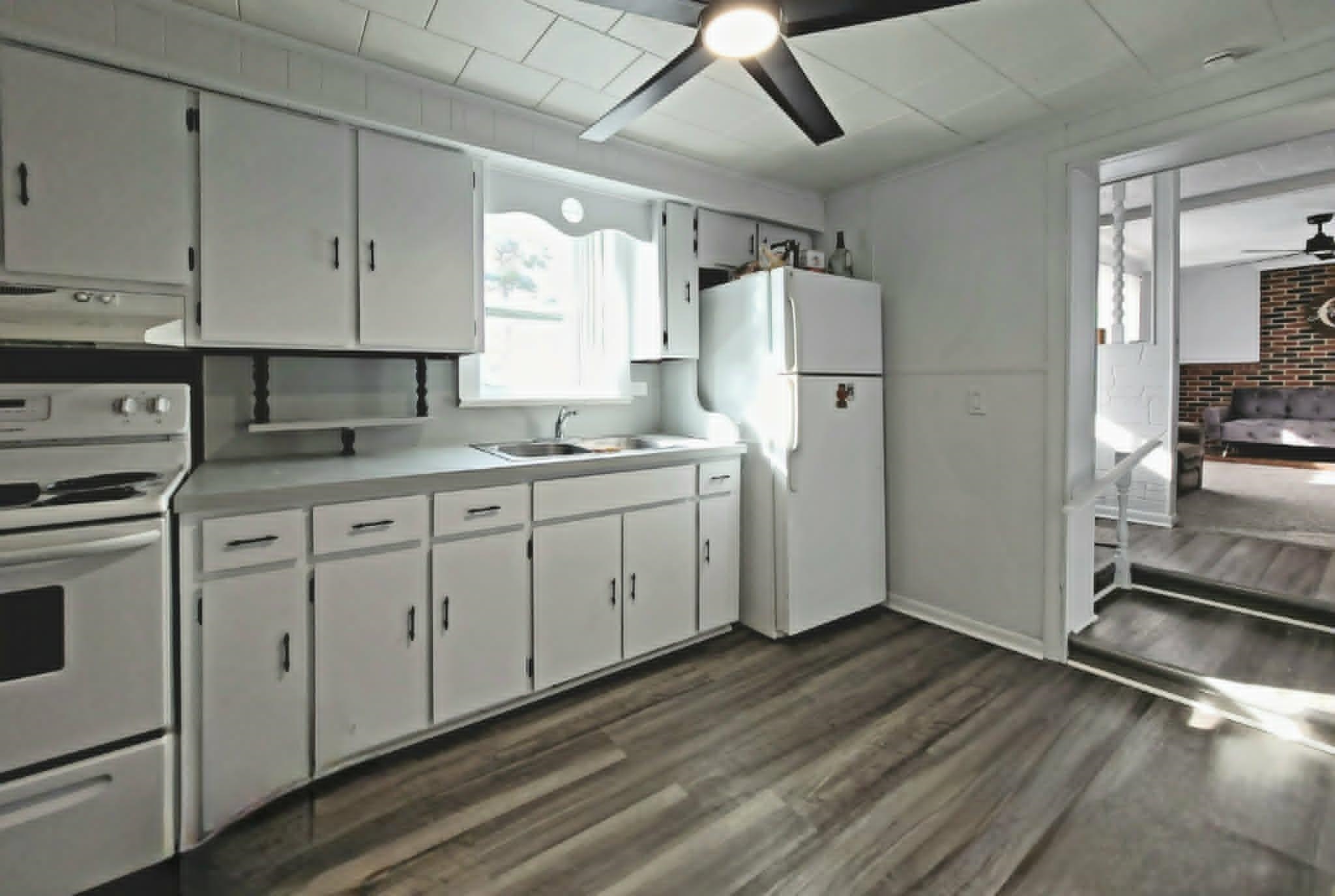 8273 Van Vleet Road Gaines, MI 48436 - Photo 4 of 21