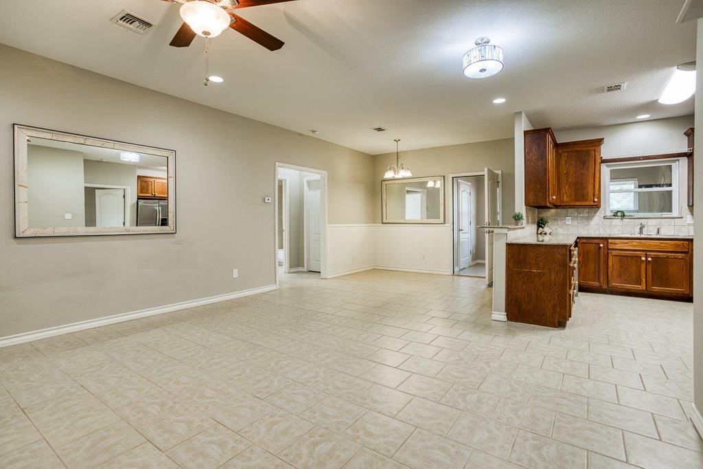 409 North Eleventh Street Fulton, TX 78382 - Photo 12 of 37