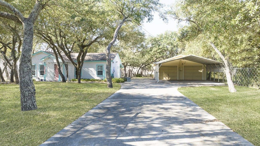 409 North Eleventh Street Fulton, TX 78382 - Photo 2 of 37