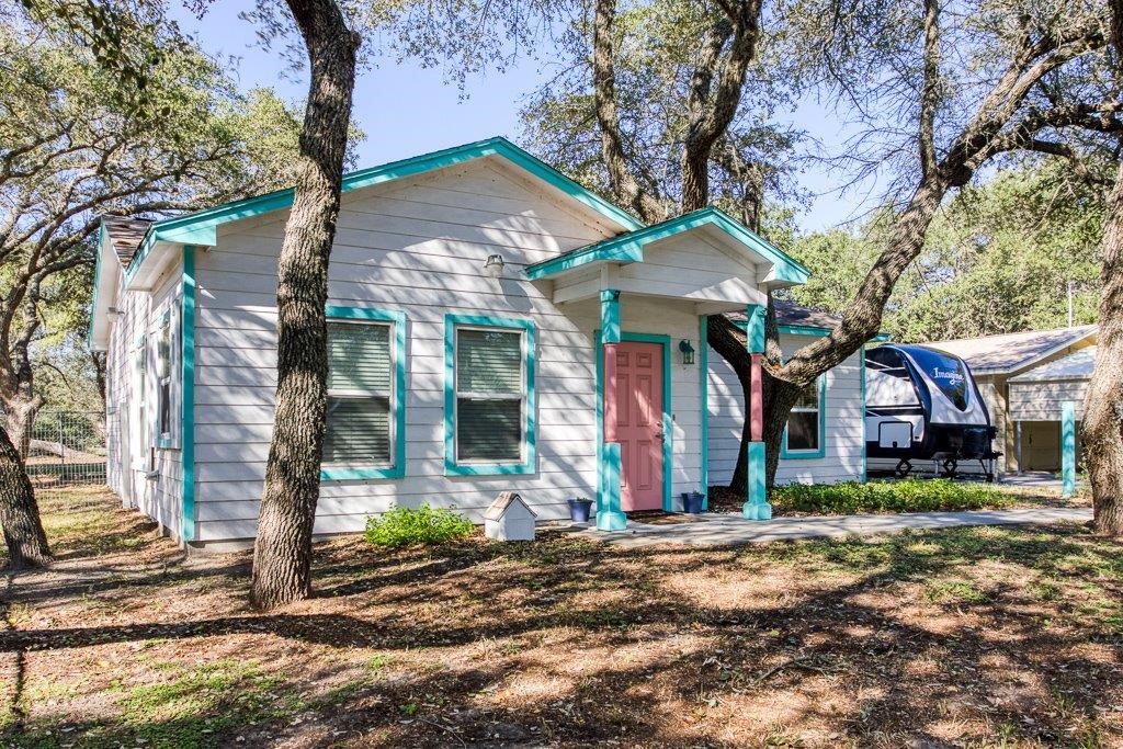 409 North Eleventh Street Fulton, TX 78382 - Photo 4 of 37