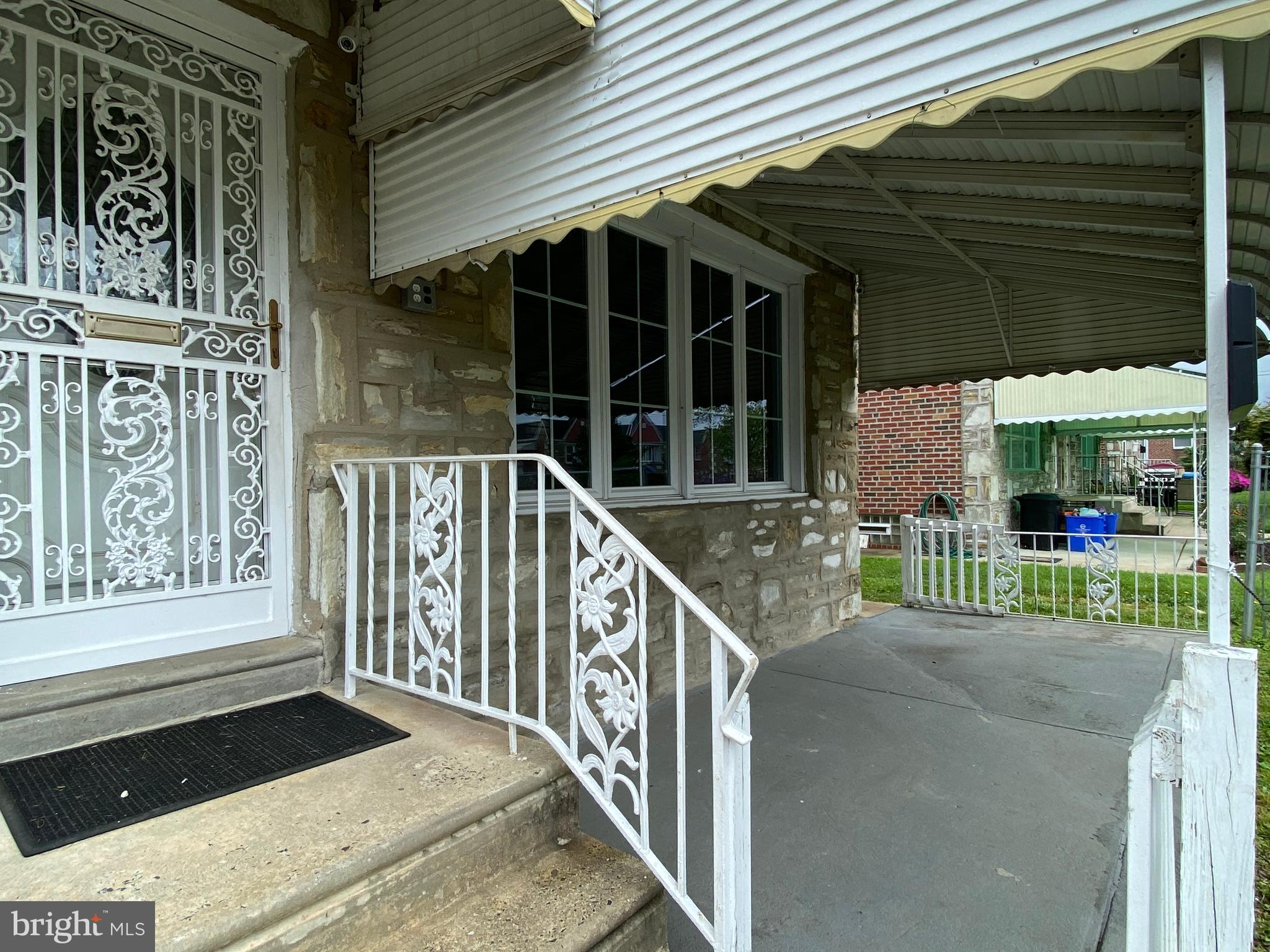 1615 Fox Chase Road Philadelphia, PA 19152 - Photo 2 of 30 Front Covered Patio