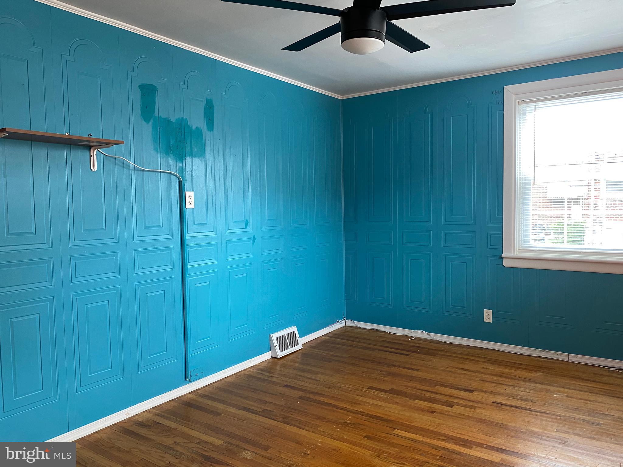 1615 Fox Chase Road Philadelphia, PA 19152 - Photo 11 of 30 Master Bedroom - Ceiling Fan w Light