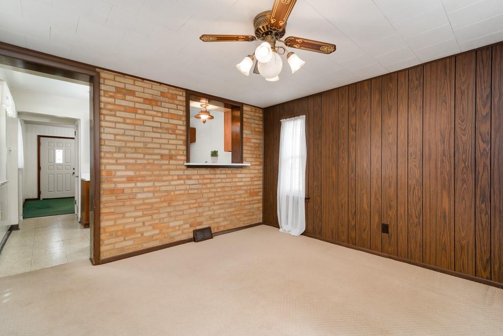 181 Gass Road Pittsburgh, PA 15229 - Photo 13 of 19 Gallery Image 13