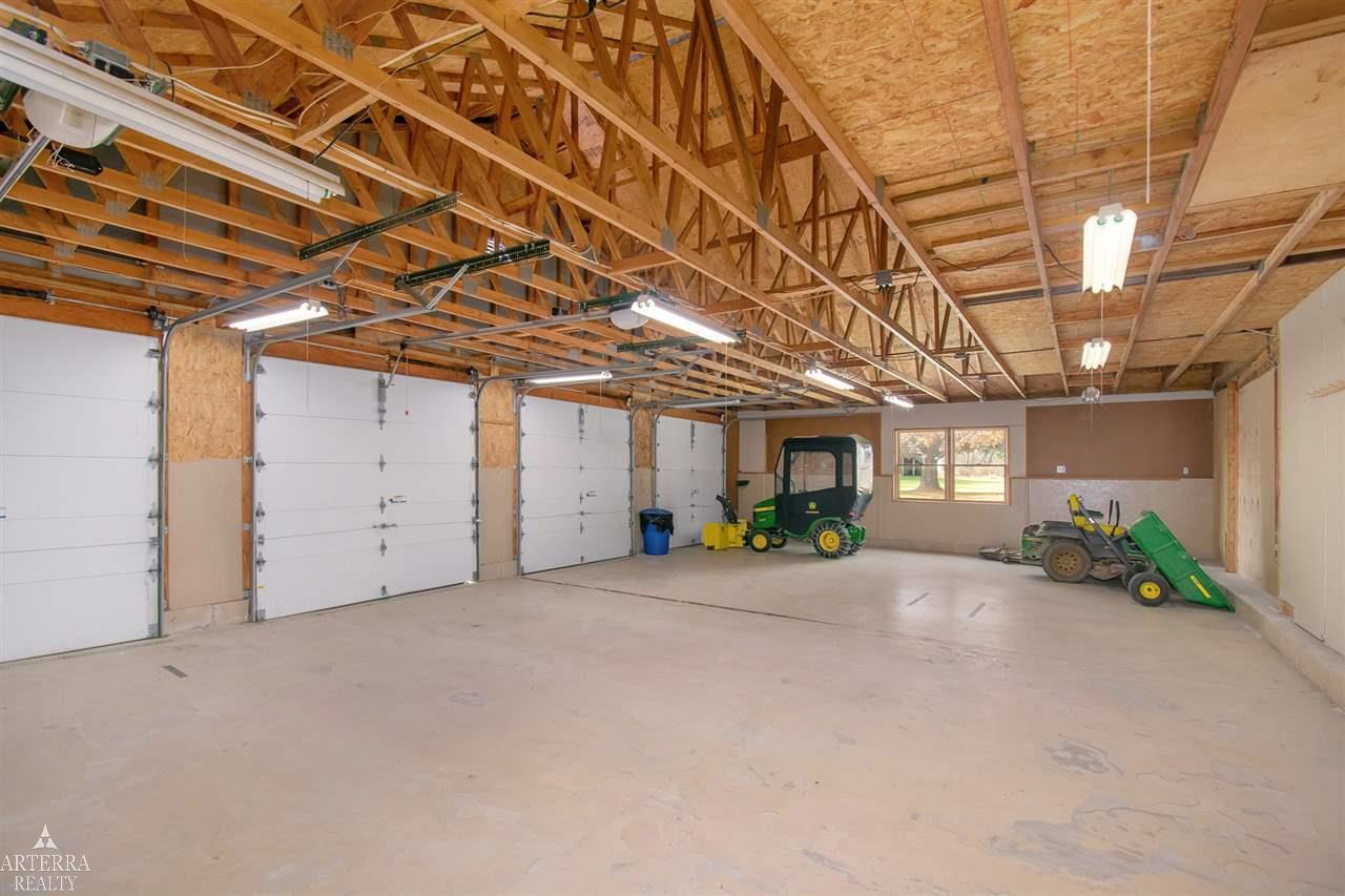 4761 Secord Lake Road Leonard, MI 48367 - Photo 31 of 60 50000999-30.JPG