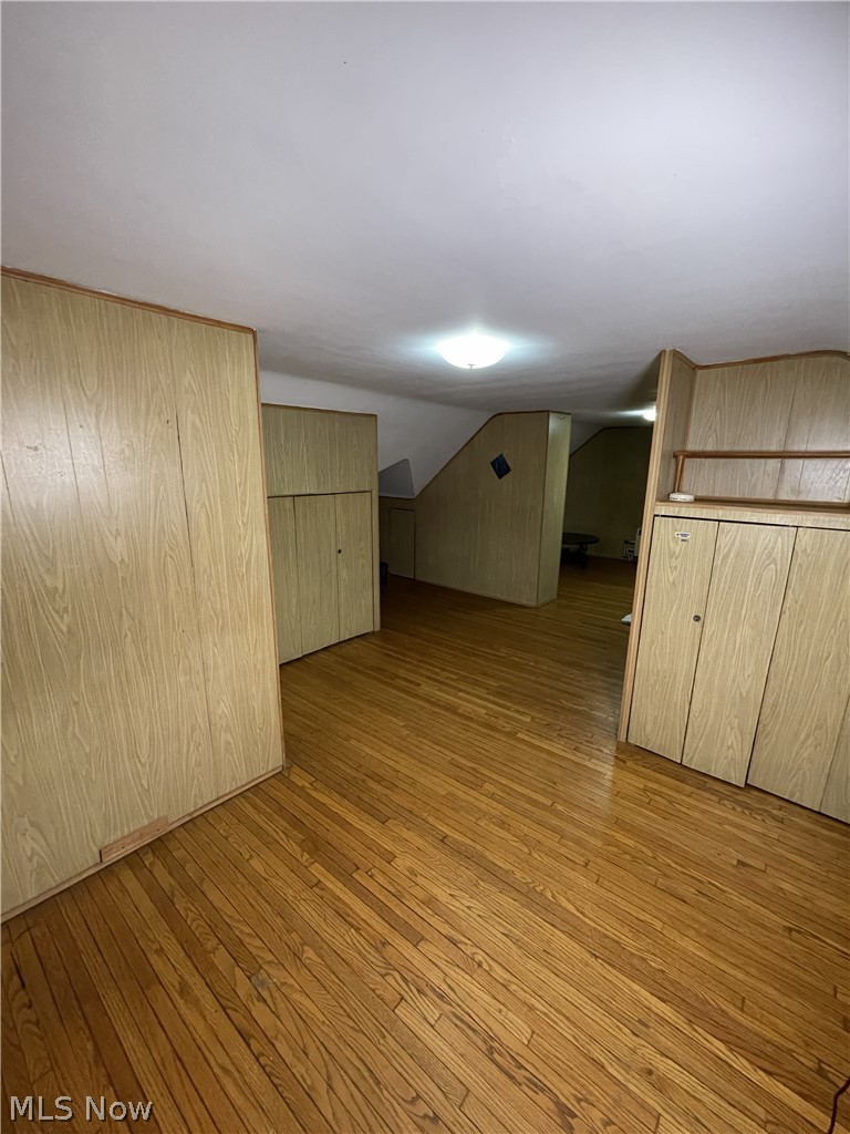 10101 Biddulph Road Cleveland, OH 44144 - Photo 24 of 36