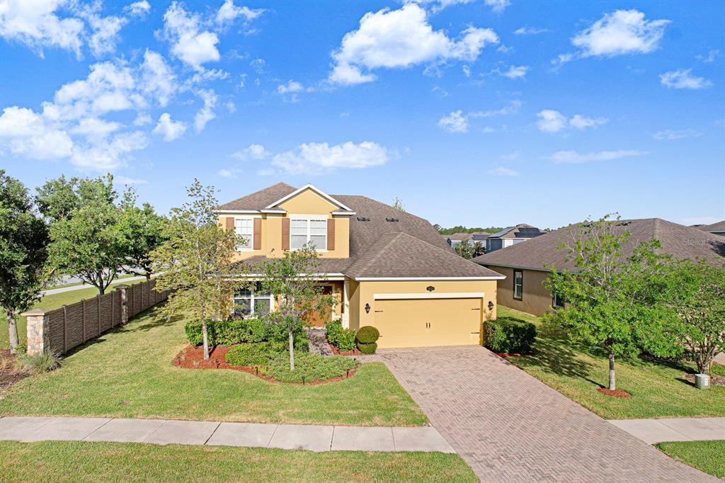 1653 Nature View Drive Lutz, FL 33558 - Photo 2 of 95