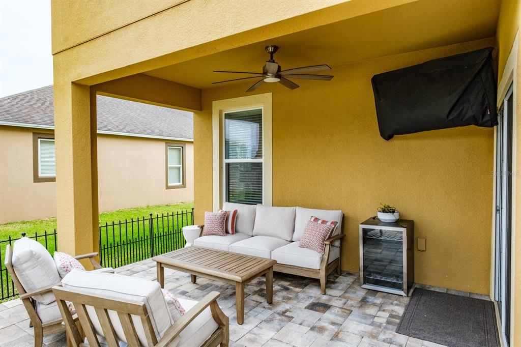 1653 Nature View Drive Lutz, FL 33558 - Photo 31 of 95