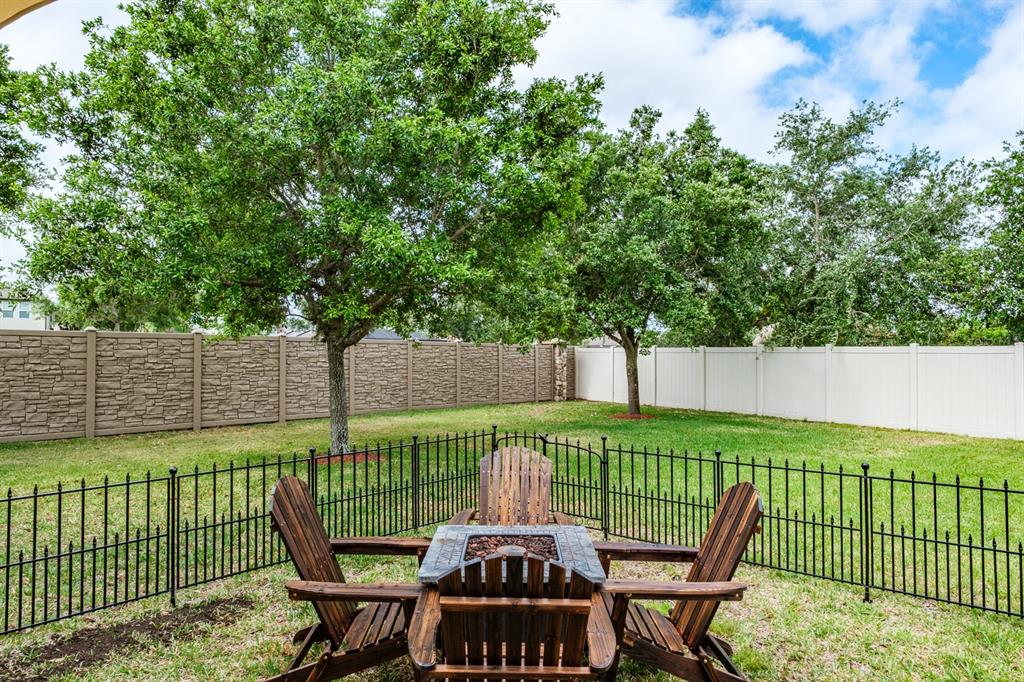 1653 Nature View Drive Lutz, FL 33558 - Photo 34 of 95