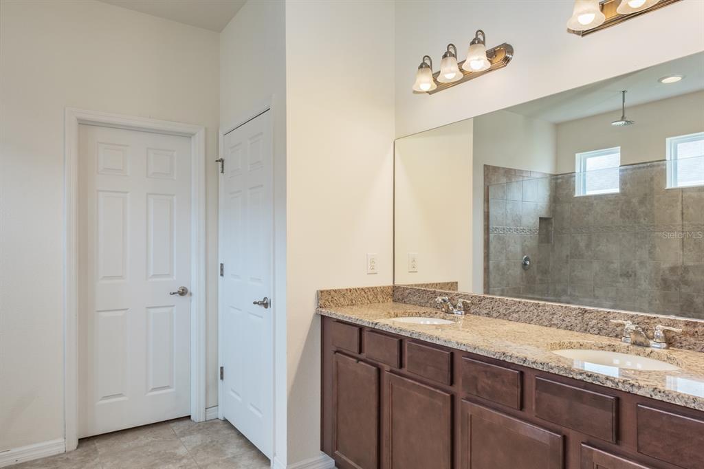 1653 Nature View Drive Lutz, FL 33558 - Photo 46 of 95
