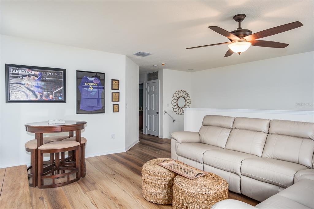 1653 Nature View Drive Lutz, FL 33558 - Photo 48 of 95