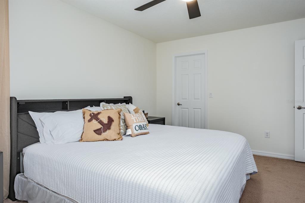 1653 Nature View Drive Lutz, FL 33558 - Photo 53 of 95