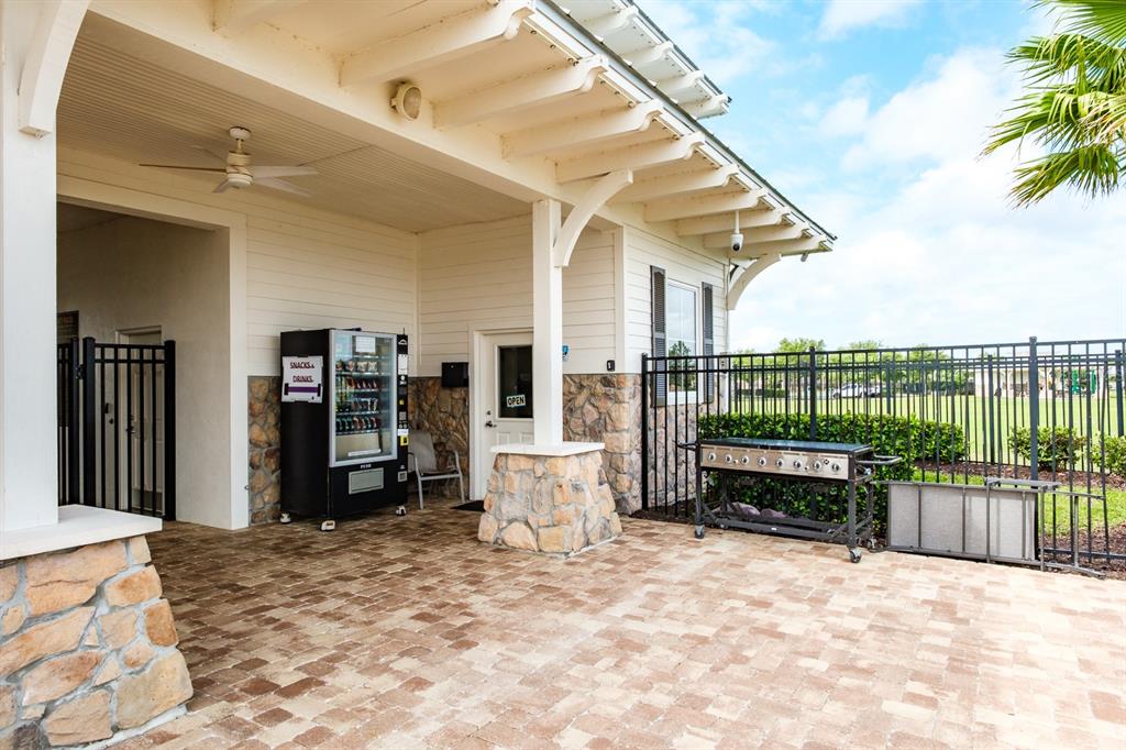 1653 Nature View Drive Lutz, FL 33558 - Photo 85 of 95