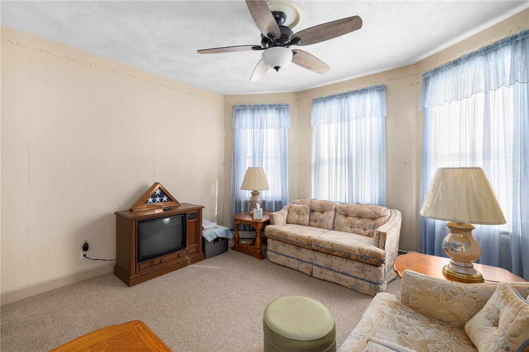20 Gridley Street Providence, RI 02904 - Photo 15 of 50 Unit 1 - Living room