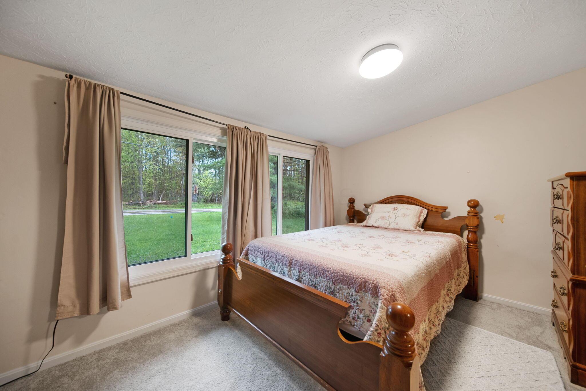 6810 Barrett Road Geneva, OH 44041 - Photo 21 of 78 19-web-or-mls-DSC09507