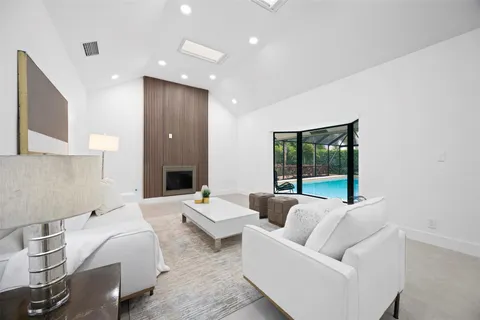 $2,295,000 | 7571 Estrella Circle, Boca Raton, FL 33433