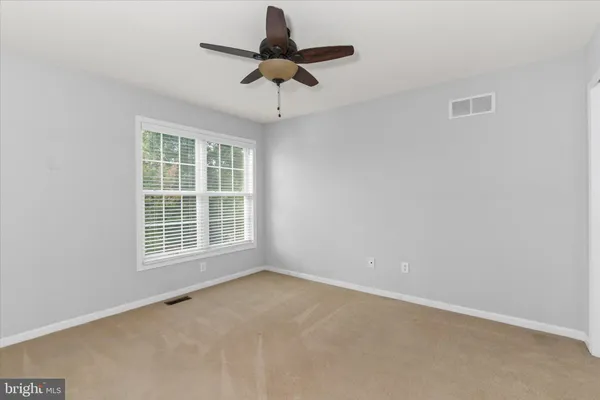 $489,999 | 106 Farm Meadows Lane, Hockessin, DE 19707
